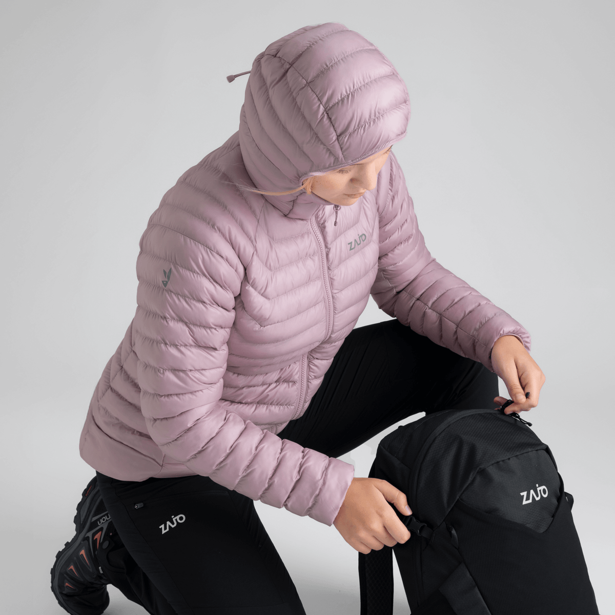 Nubaro Women's Insulated Hooded Jacket — Earth Red