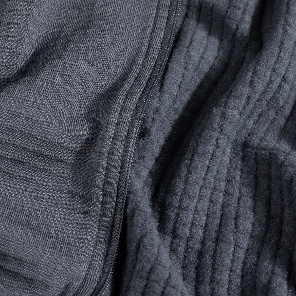 Kovri Men's Merino Grid Jacket — Grey Navy