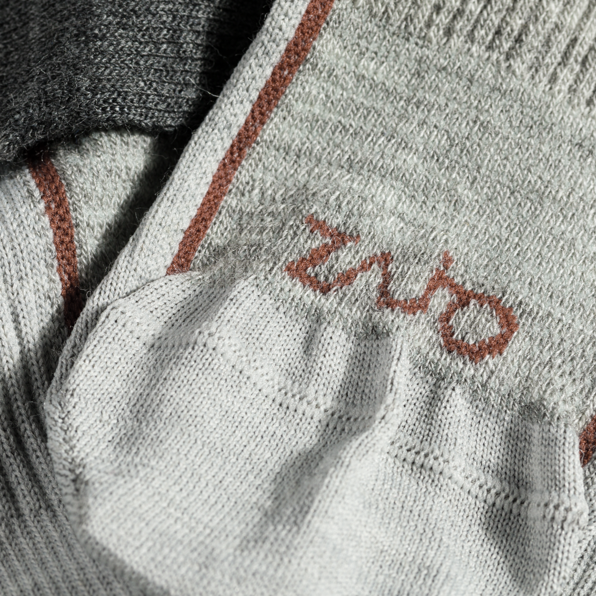 Senti Merino Mid Socks — Dove Grey